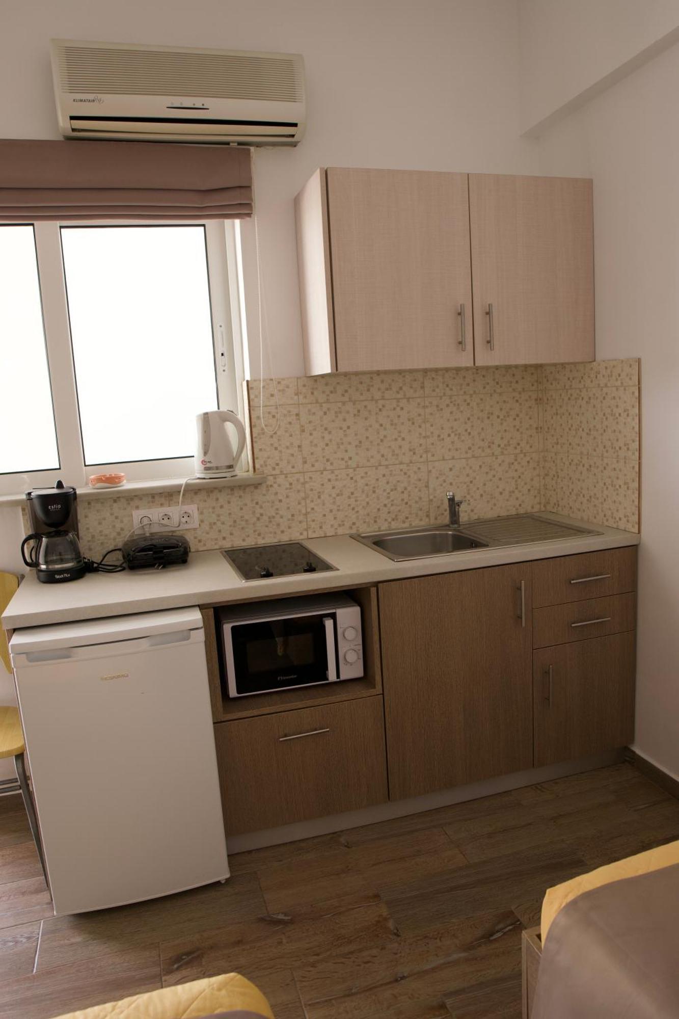קיוטארי Seaside Studios Kirania מראה חיצוני תמונה