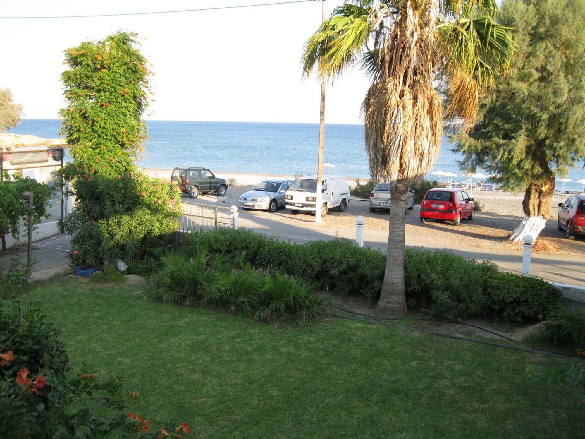 קיוטארי Seaside Studios Kirania מראה חיצוני תמונה