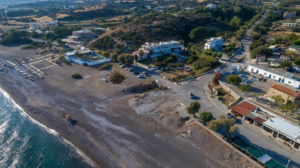 קיוטארי Seaside Studios Kirania מראה חיצוני תמונה